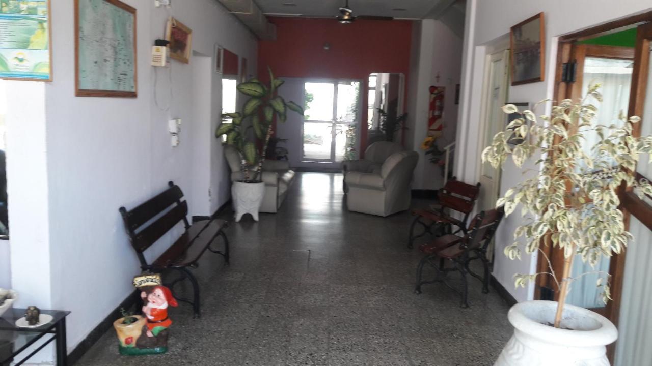 Hotel Los Robles Gualeguaychú Kültér fotó