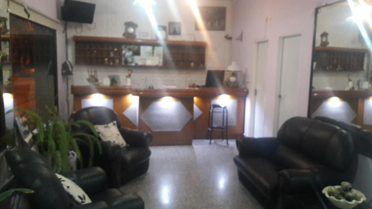 Hotel Los Robles Gualeguaychú Kültér fotó