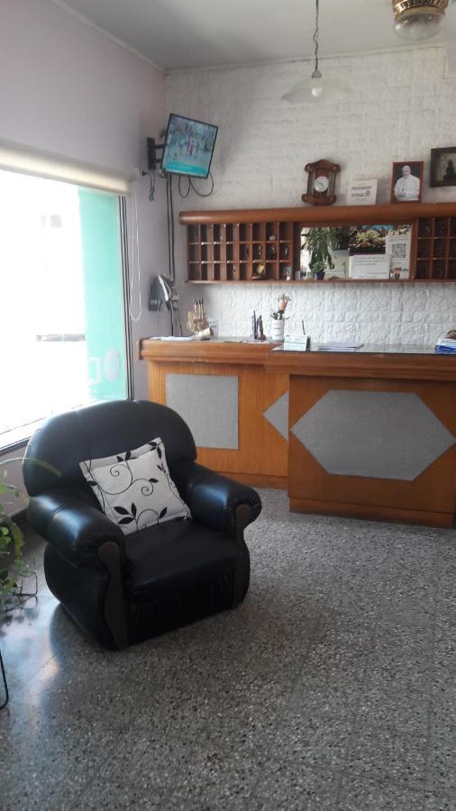 Hotel Los Robles Gualeguaychú Kültér fotó